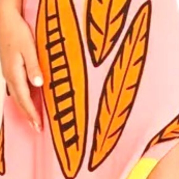 A-LINE MAXI DRESS ADJUSTABLE STRAPS FRONT TIE EMPIRE WAIST. A FUN SHOWSTOPPER. - Picture 3 of 6